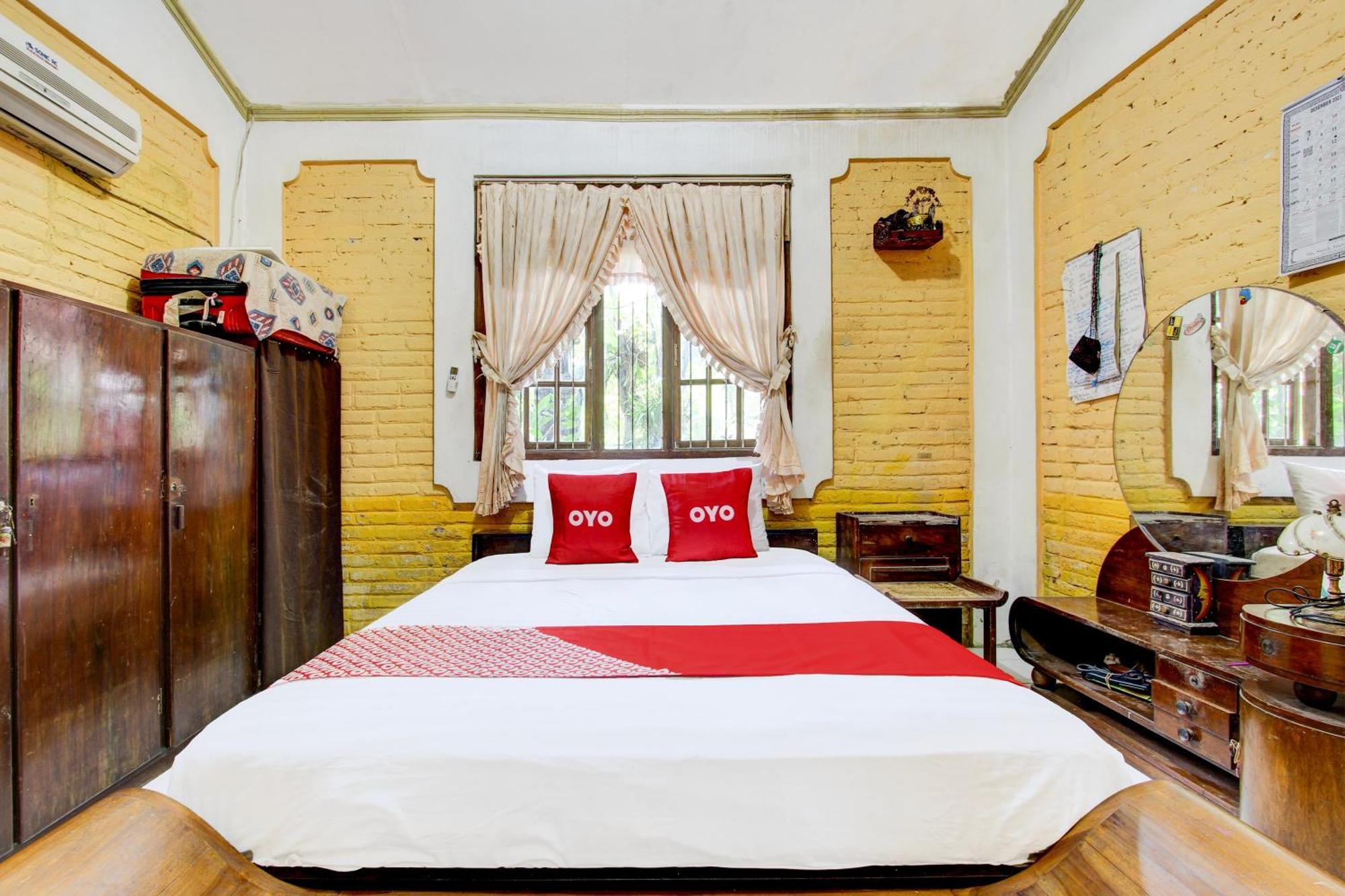 Oyo 94000 Omah Citra Genia Homestay Ngaglik Kültér fotó